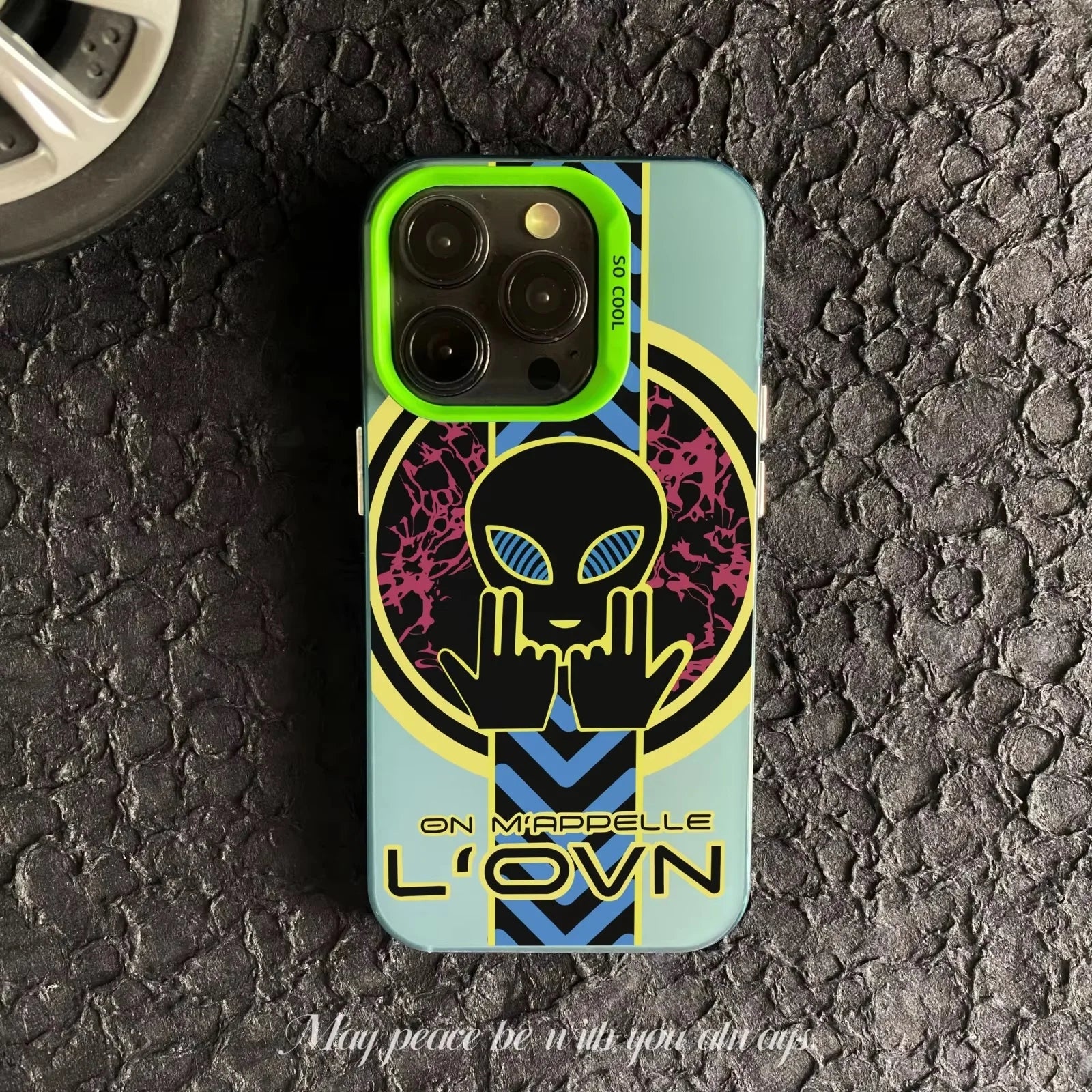 Coque l’Ovni Jul iPhone